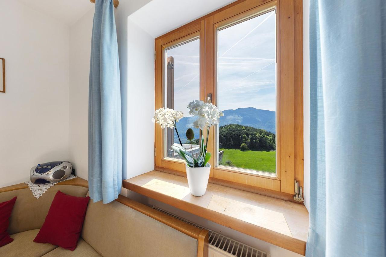 Moar Im Rumsein - Apt Etschblick San Genesio Atesino Bagian luar foto