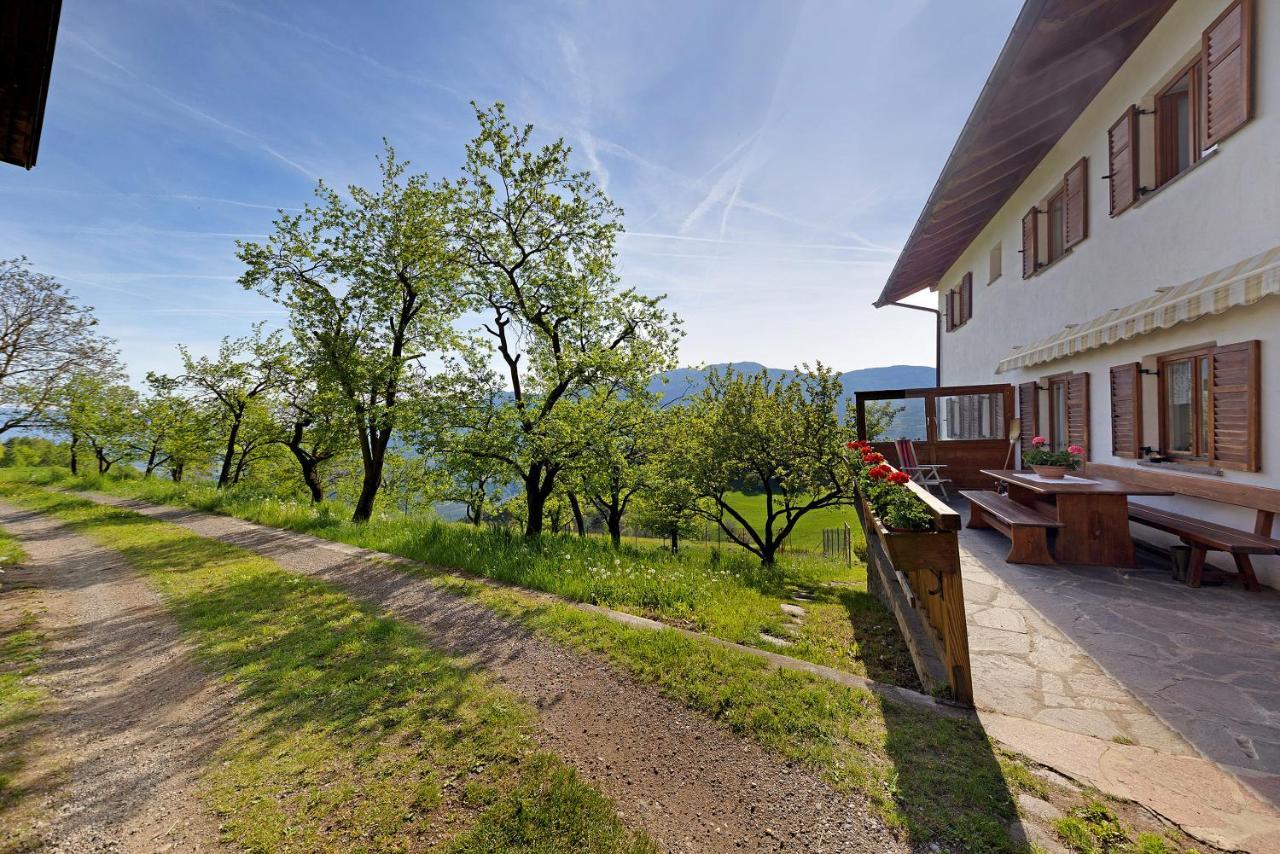 Moar Im Rumsein - Apt Etschblick San Genesio Atesino Bagian luar foto